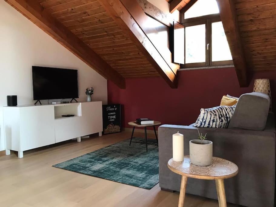 Charming 2.5Room Flat In Center Of Monforte dʼAlba Exteriér fotografie
