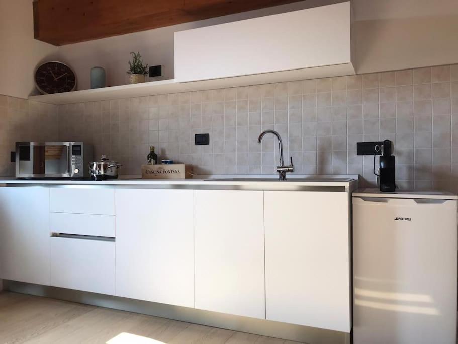 Charming 2.5Room Flat In Center Of Monforte dʼAlba Exteriér fotografie