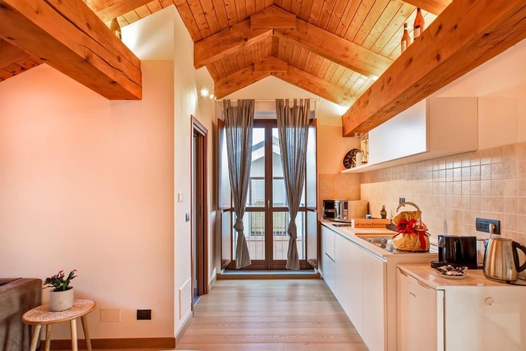 Charming 2.5Room Flat In Center Of Monforte dʼAlba Exteriér fotografie